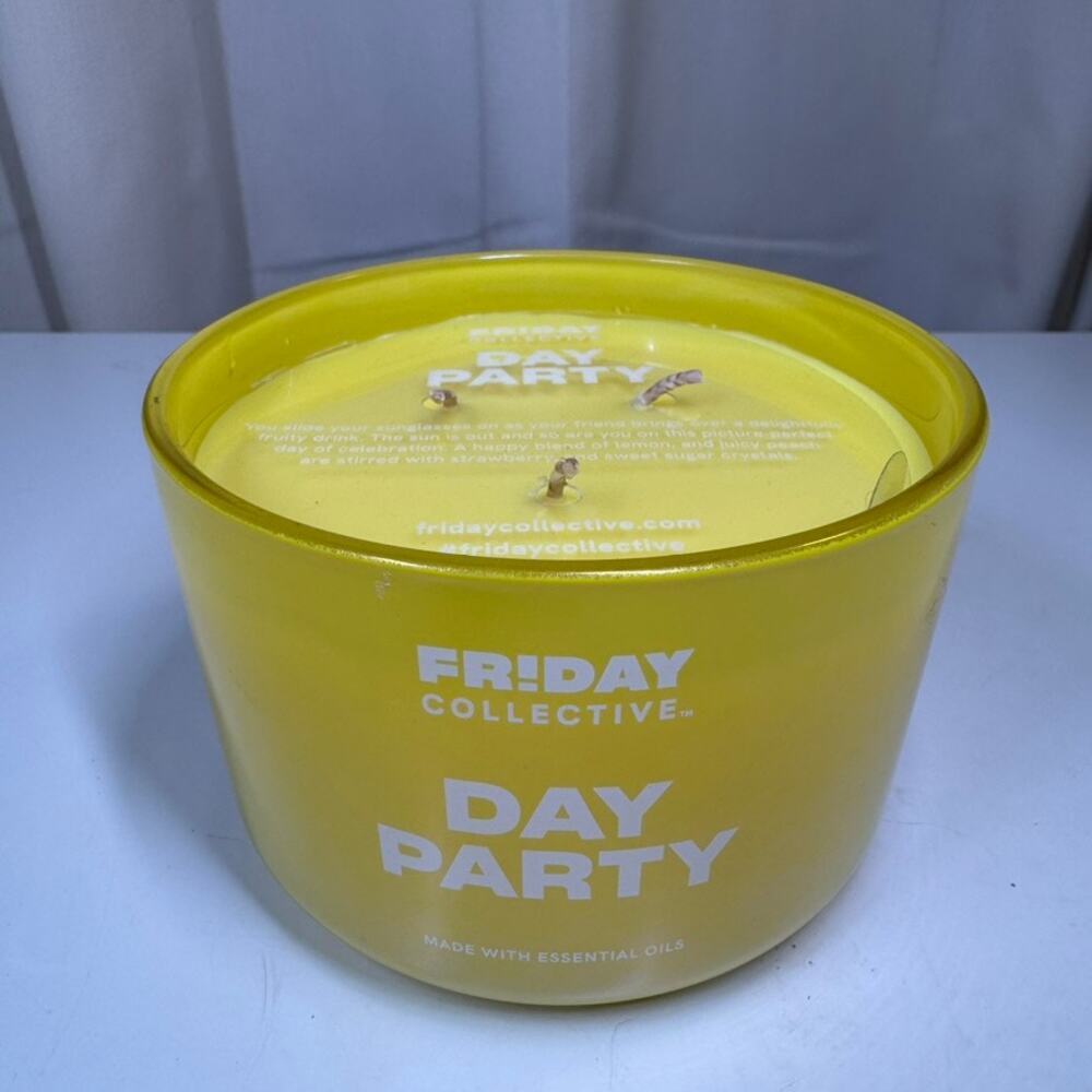 Yankee Candle Friday Collective Three-Wick Candle - Day Party